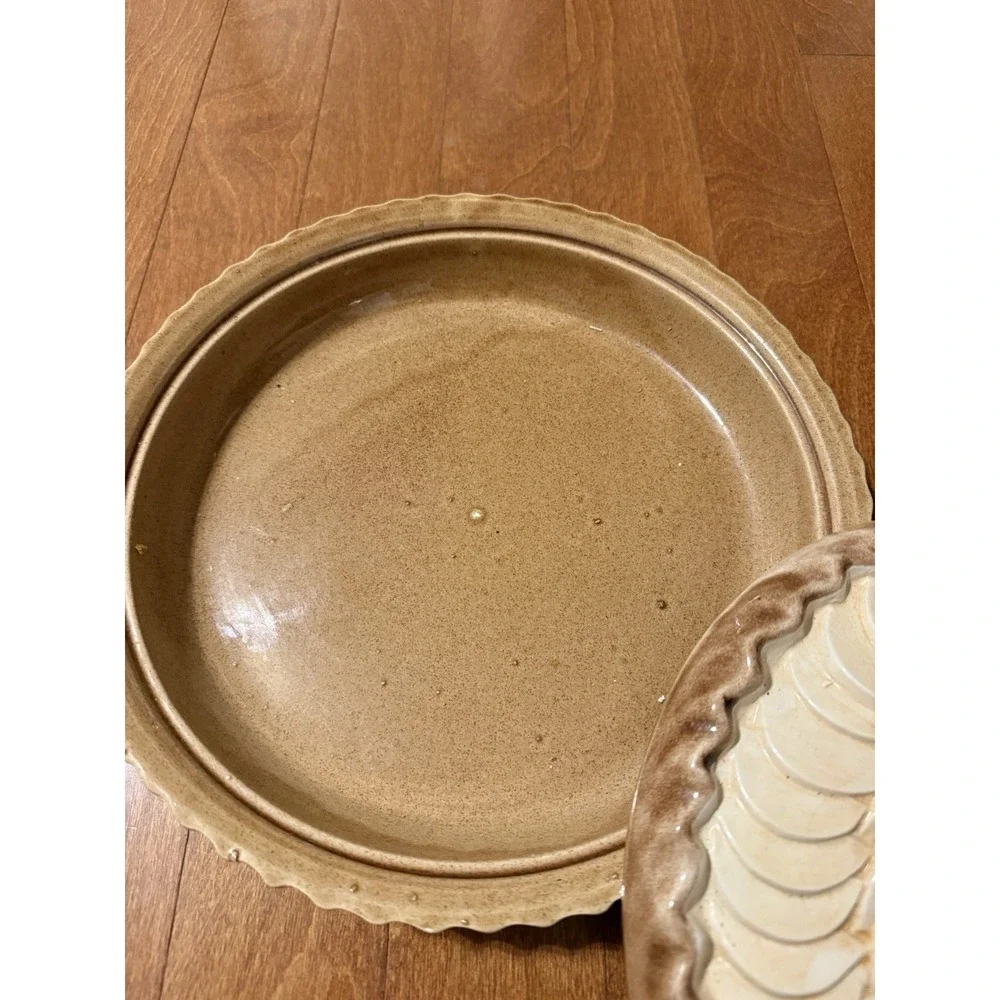 Vintage Ceramic Apple Pie Plate w/ Cover Lid Handed PaintServeware/Bakeware 12x5